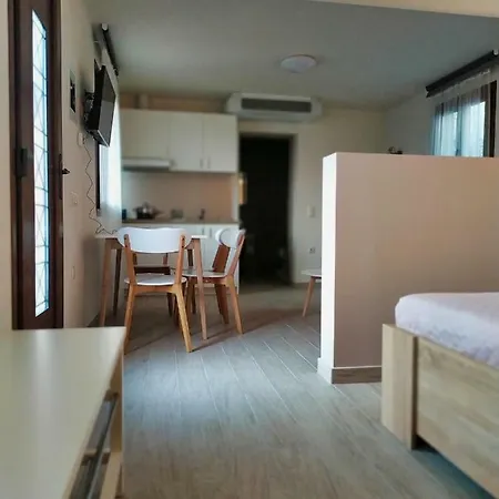 Kastelia * Kastraki (Trikala)