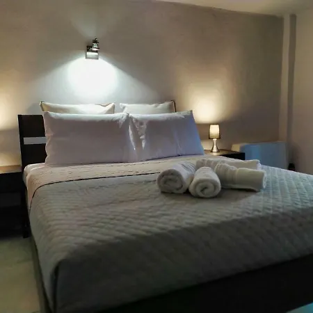 Kastelia Guest house *